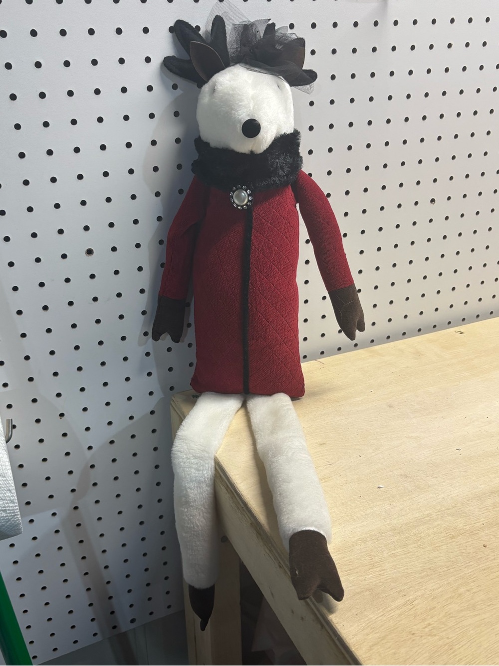 Woof & Poof Wind-Up Musical Box Christmas Reindeer Doll Red Coat Fur Collar